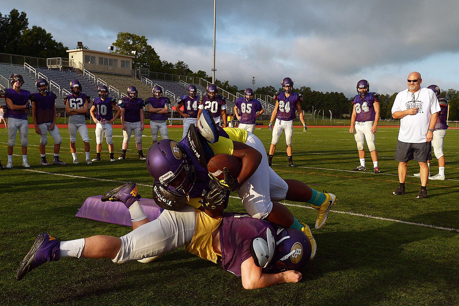 Gallery Boiling Springs Bubblers football practice