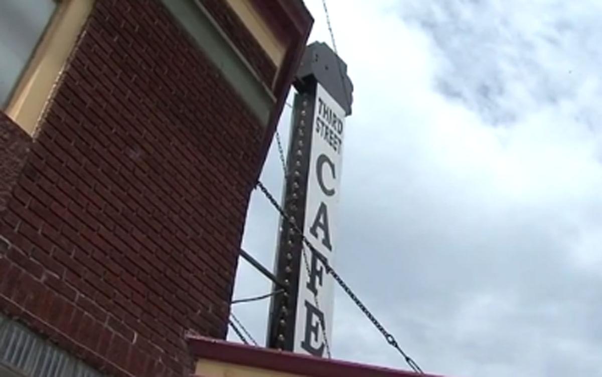 Third Street cafe