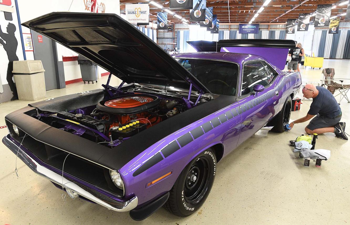 Photos: 2022 Carlisle Chrysler Nationals