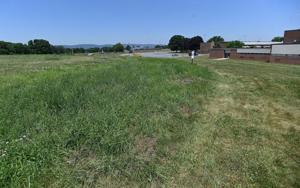 Carlisle school board eyeing third option for site of 7-8 building