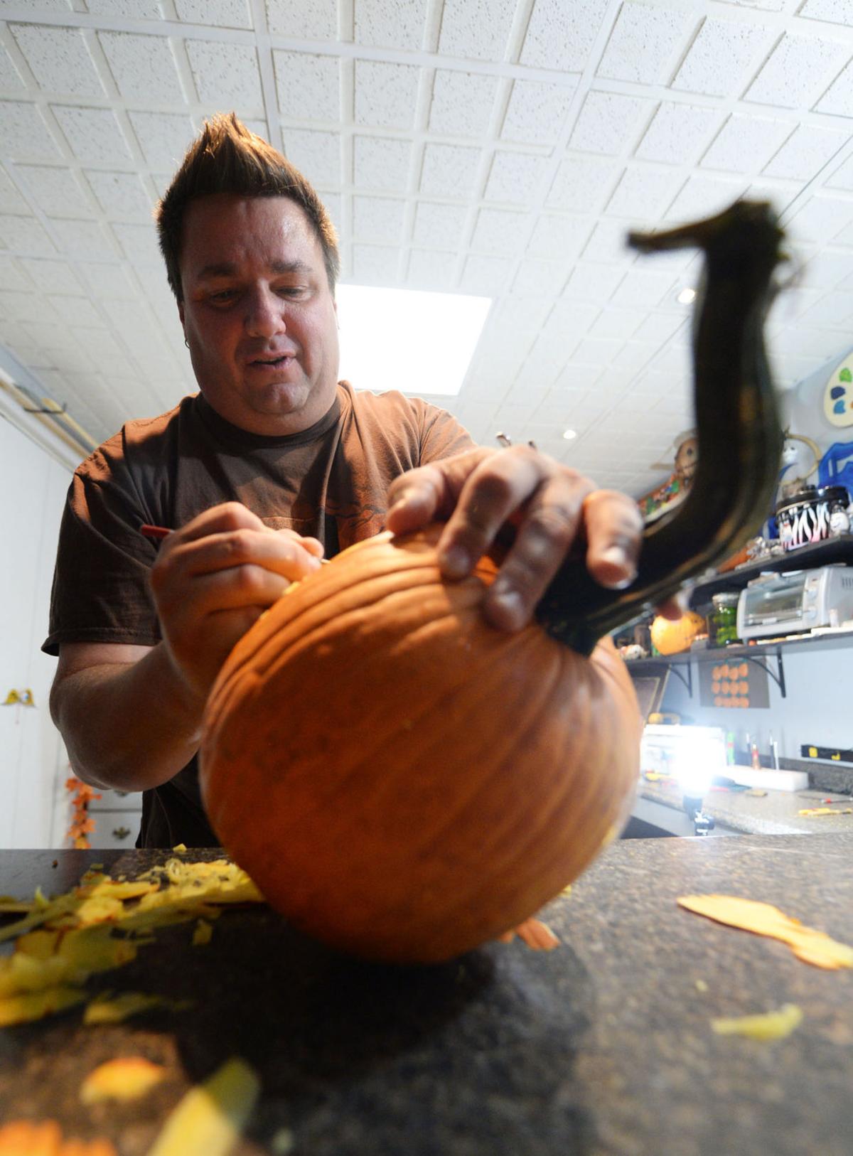 Local Carver on Outrageous Pumpkins