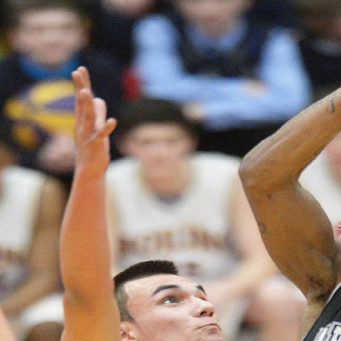 Mid Penn Boys Basketball Harrisburg Hands Boiling Springs Biggest