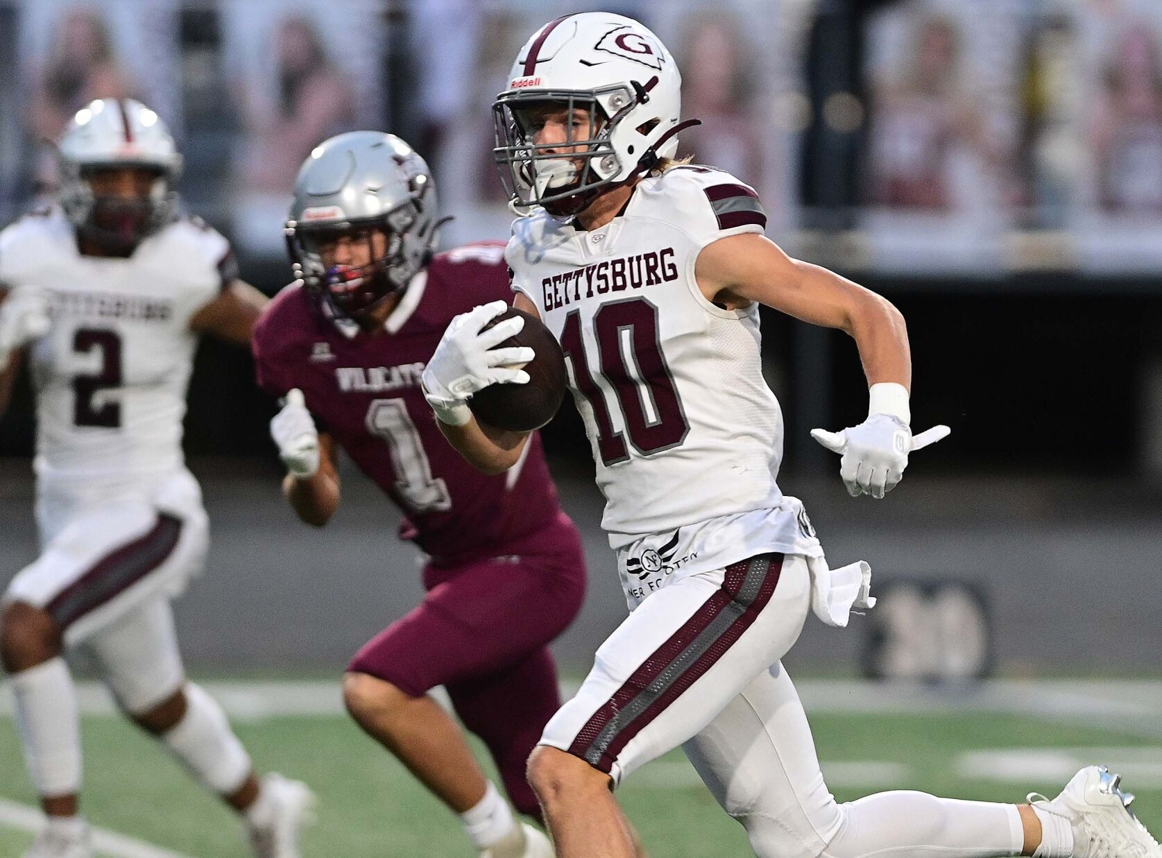 Early fourth-down pass sparks Gettysburg football in 14-0 win at