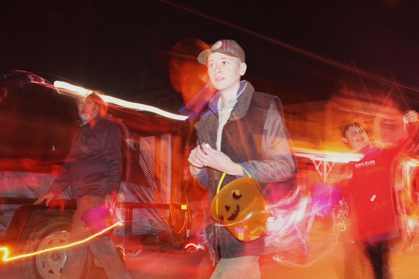 Photos Boiling Springs Halloween Parade