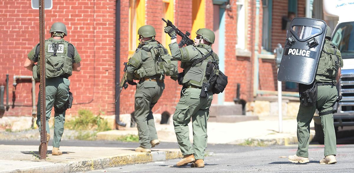 Police standoff leads to arrest in Carlisle Thursday (VIDEO) Carlisle
