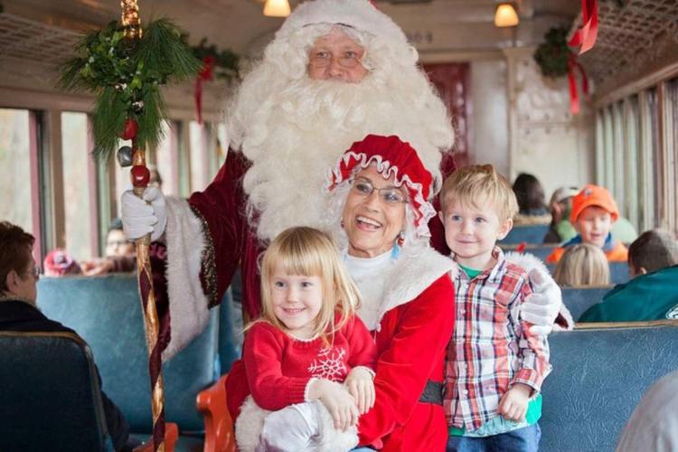 Holiday Train Rides in Pennsylvania