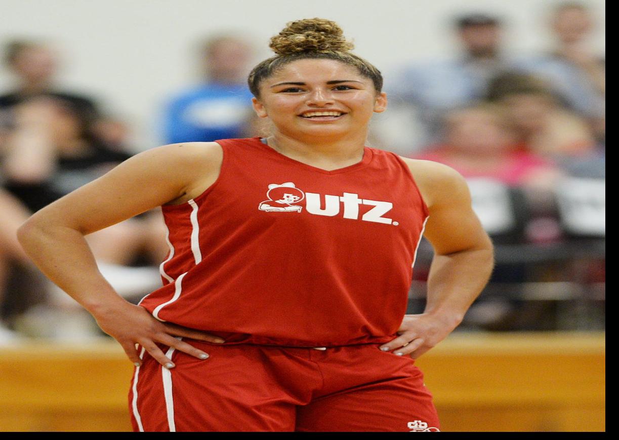 College Women S Basketball Camp Hill Grad Diamond Bragg