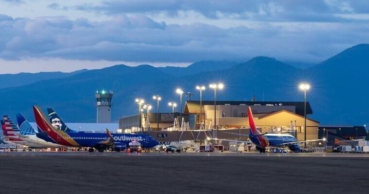 Strong July traffic lifts Bozeman airport records