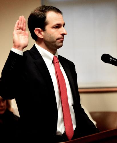 Newton sworn in as acting DA | News | daily-tribune.com