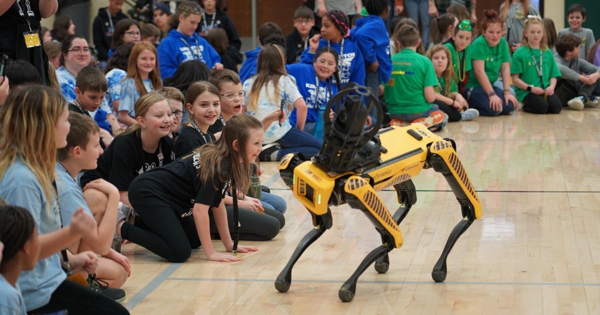 Bcsc Robotics 'Phenomenal' growth: BCSS robotics program advances 11 teams to region ...