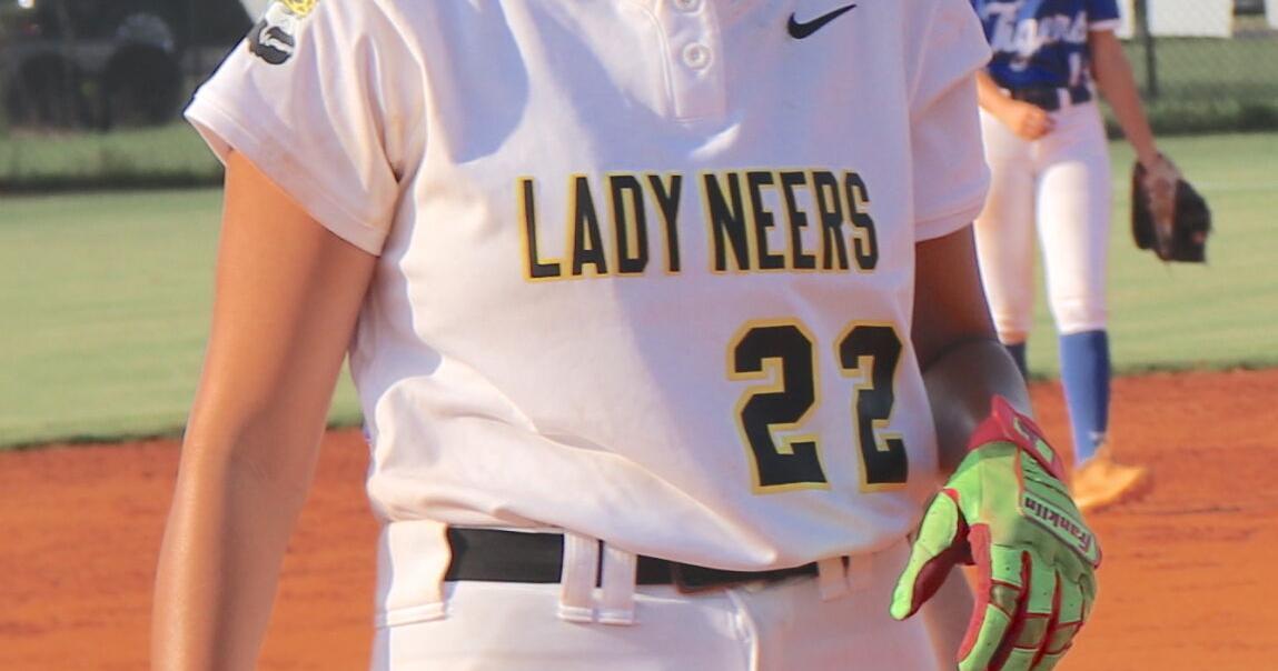 Lady Neers even season record