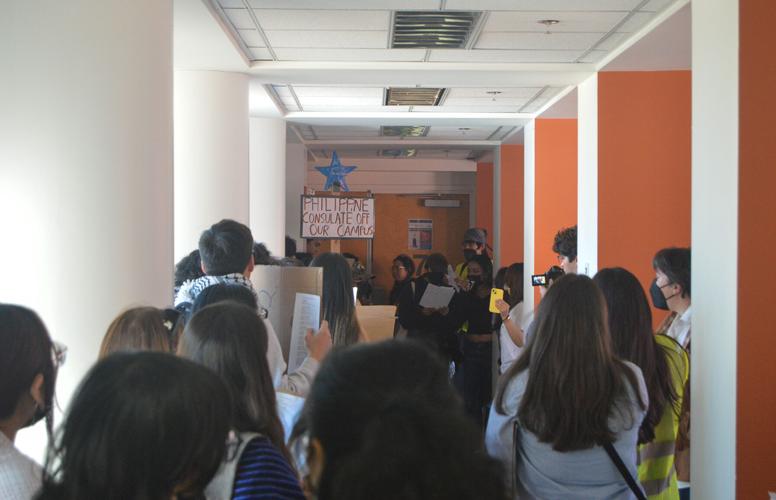 Students protest lecture sponsored by Philippine Consulate, demanding ...