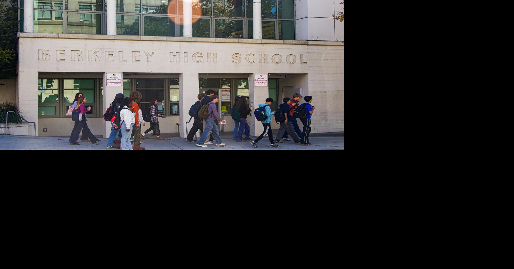 It’s time to take phones out of Berkeley schools, for good this time