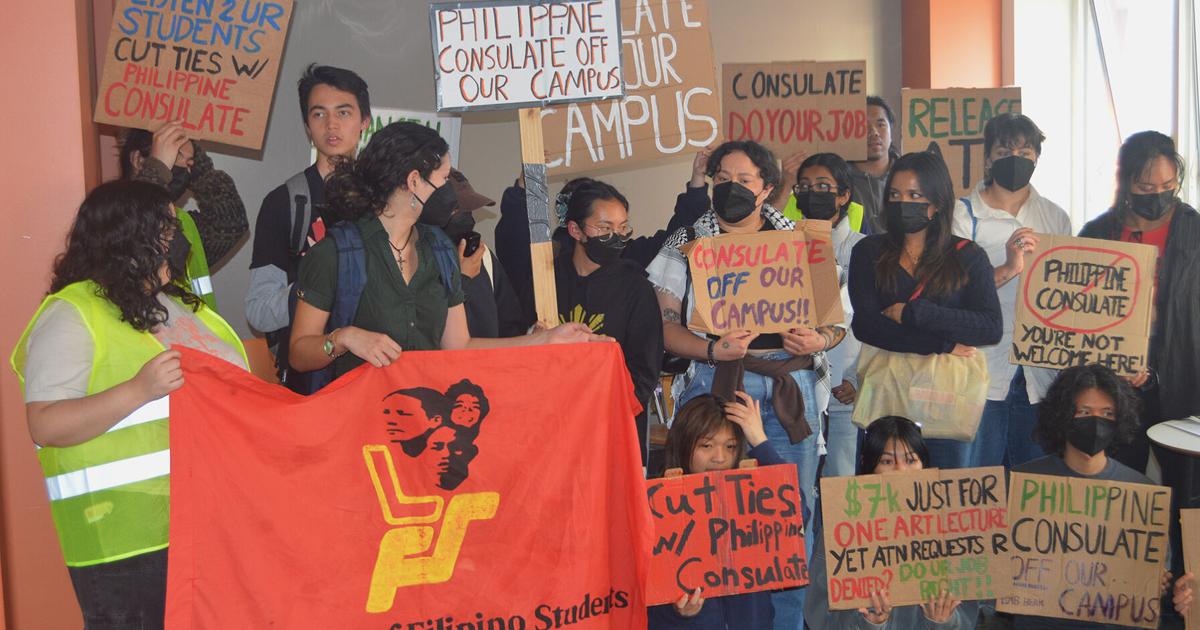 Students protest lecture sponsored by Philippine Consulate, demanding ...