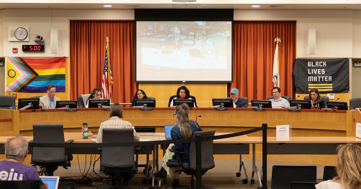 Berkeley loosens restrictions on police K-9s, delays tear gas vote