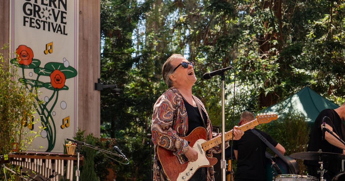 Violent Femmes bring angst and acoustic bass to Stern Grove Festival