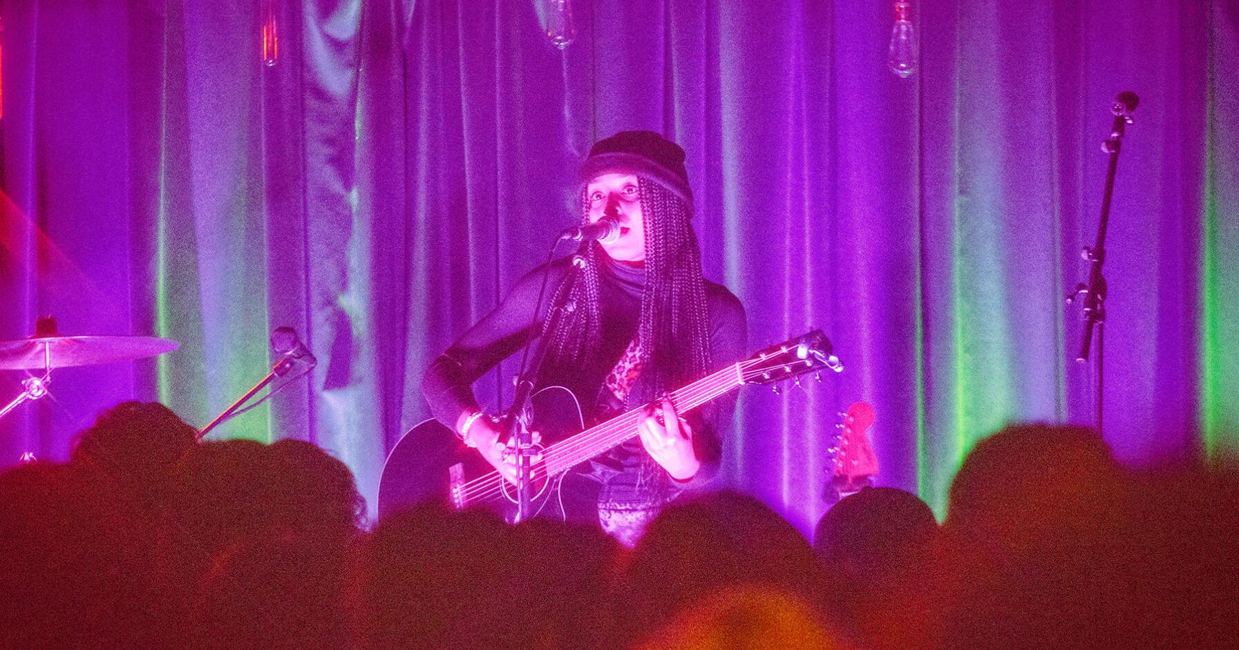 King Isis charms with serene acoustics, cool musicality at Cafe du Nord - Vimarsana News