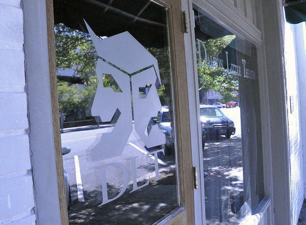 A man beside window haunt two - Apps on Google Play