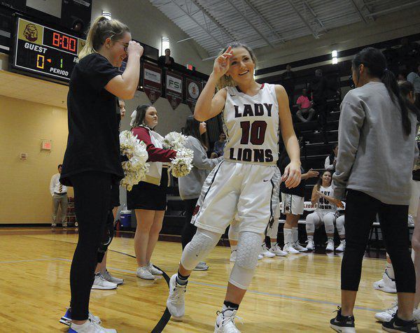 High School Basketball Roundup Christian Heritage Girls Fight Back For Win Local Sports Dailycitizen News