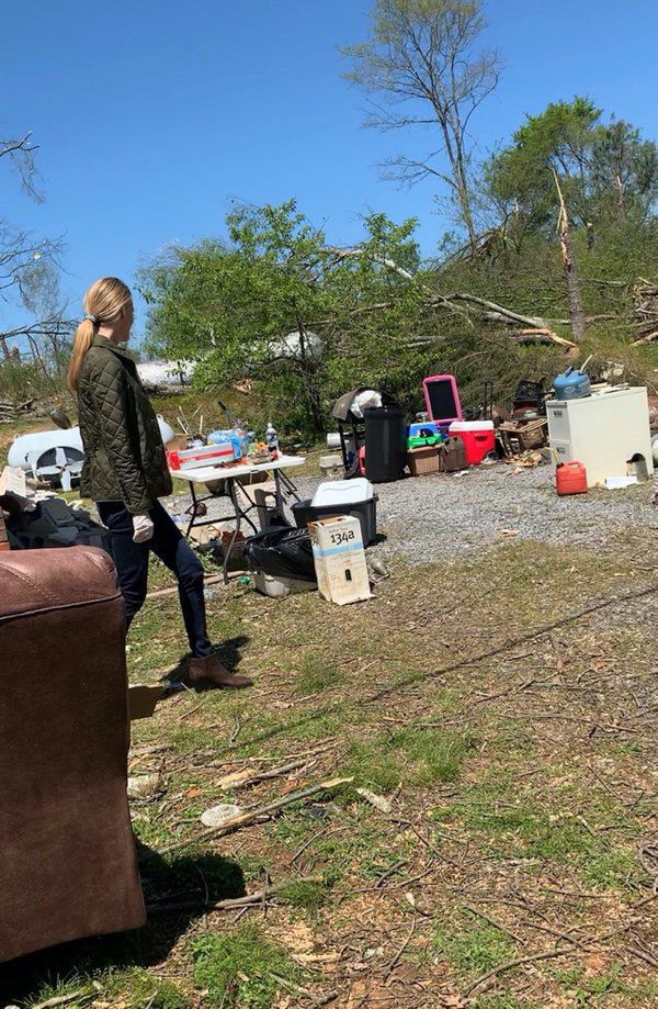 Loeffler Tours Murray County Tornado Damage Local News Dailycitizen News