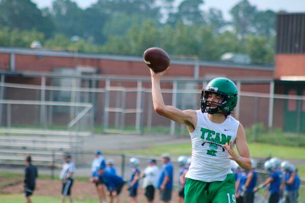 21 High School Football Preview Murray County Needs Success From Two Quarterback System Strong Defensive Play Local Sports Dailycitizen News