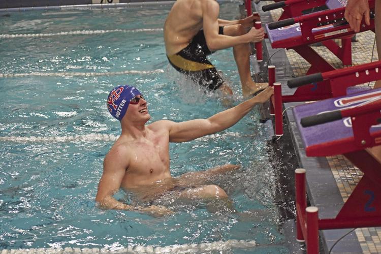 David Mutter Vikings top Lions in section opener | Sports | dailycourier.com
