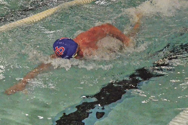 David Mutter Vikings take down Golden Lions | Sports | dailycourier.com
