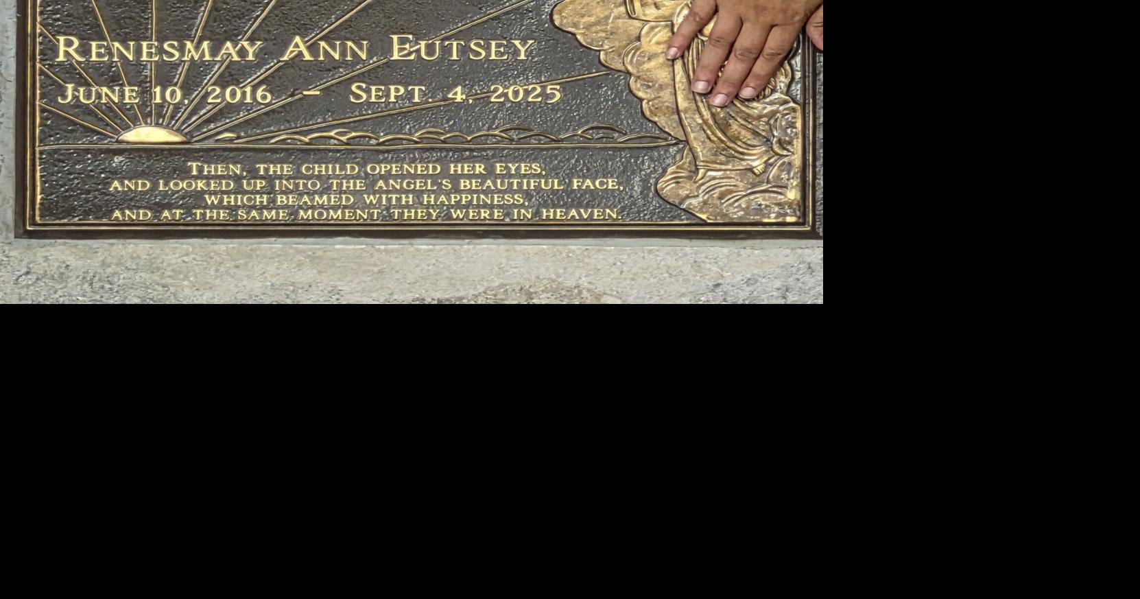 Plaque