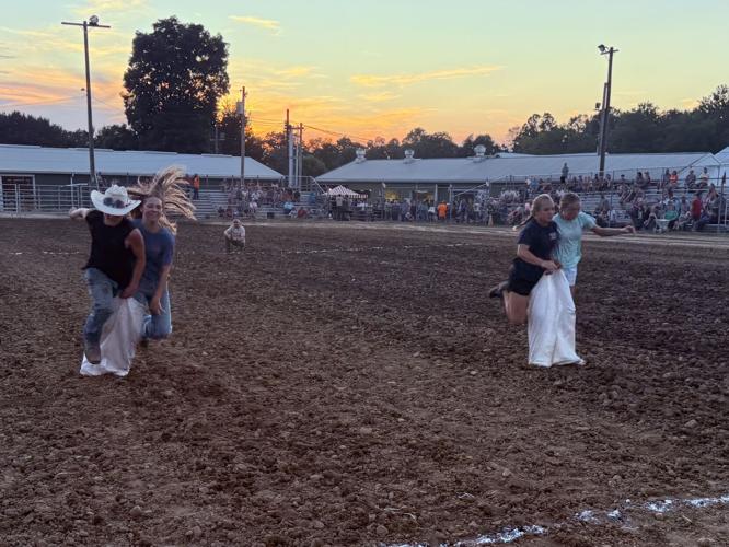 Kids’ Rodeo Night at the Bullskin Fair | Multimedia | dailycourier.com
