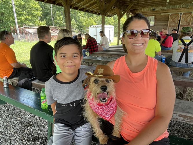 Pets come to the Dawson Grange Fair Multimedia