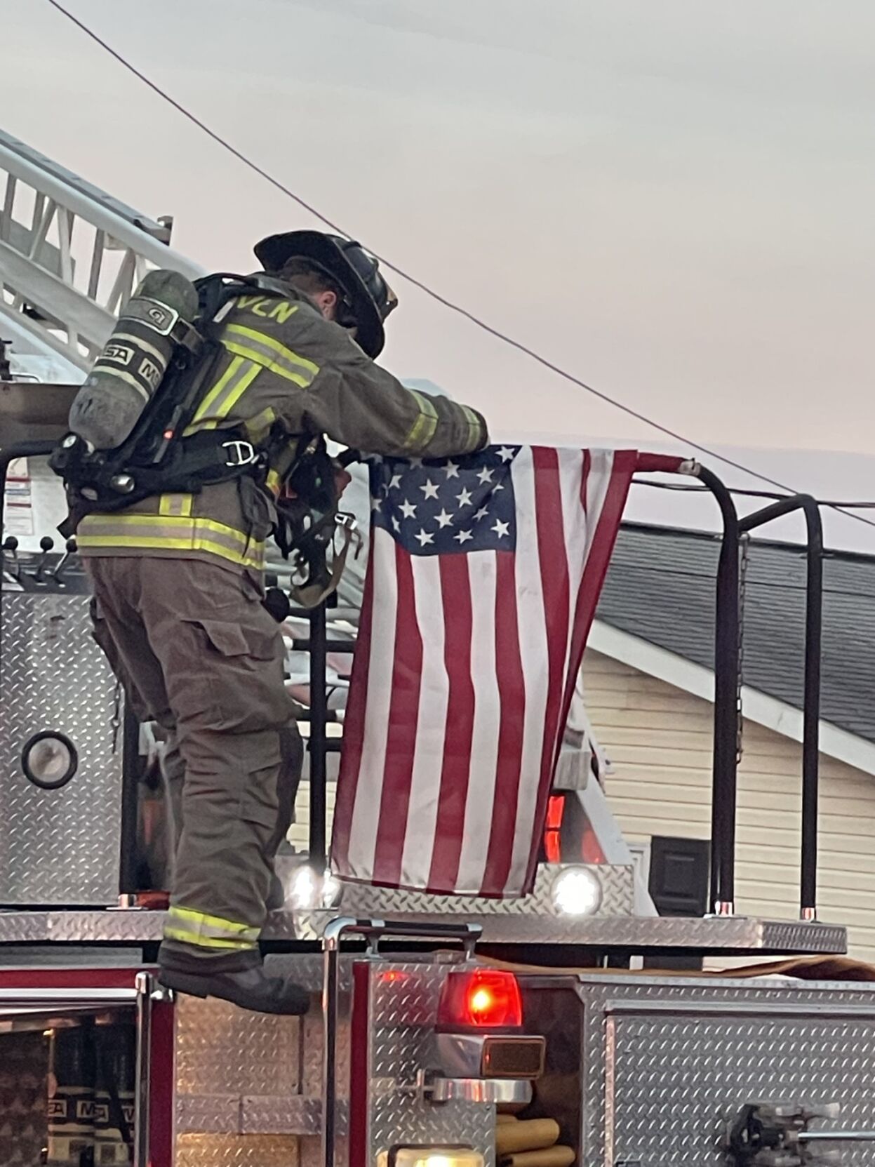 One dead, one firefighter taken to hospital in Connellsville blaze ...