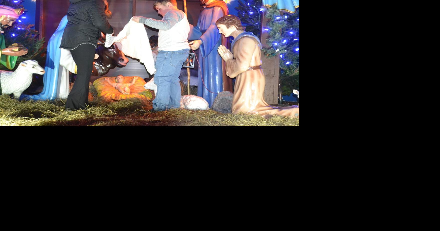 Mt. Pleasant Nativity on display | Multimedia | dailycourier.com
