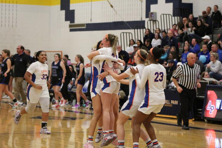 GIRLS BASKETBALL: The Streak Lives!: Cats overcome early foul trouble, beat ICC to reach Class B finals