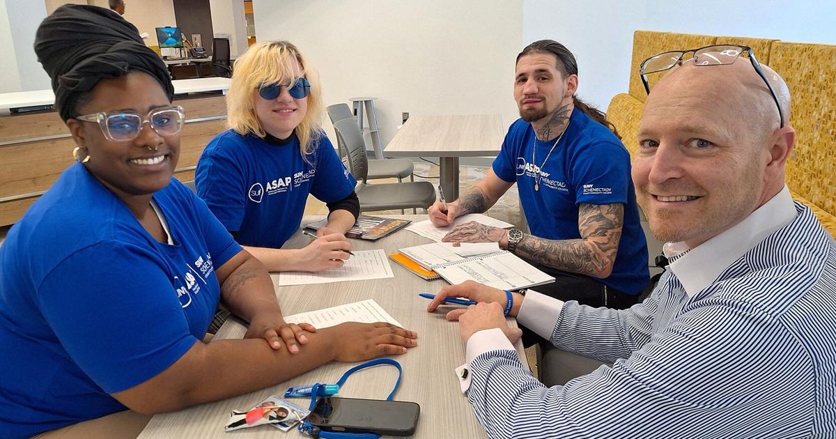 Fast-tracking careers: State expands program to boost college graduation