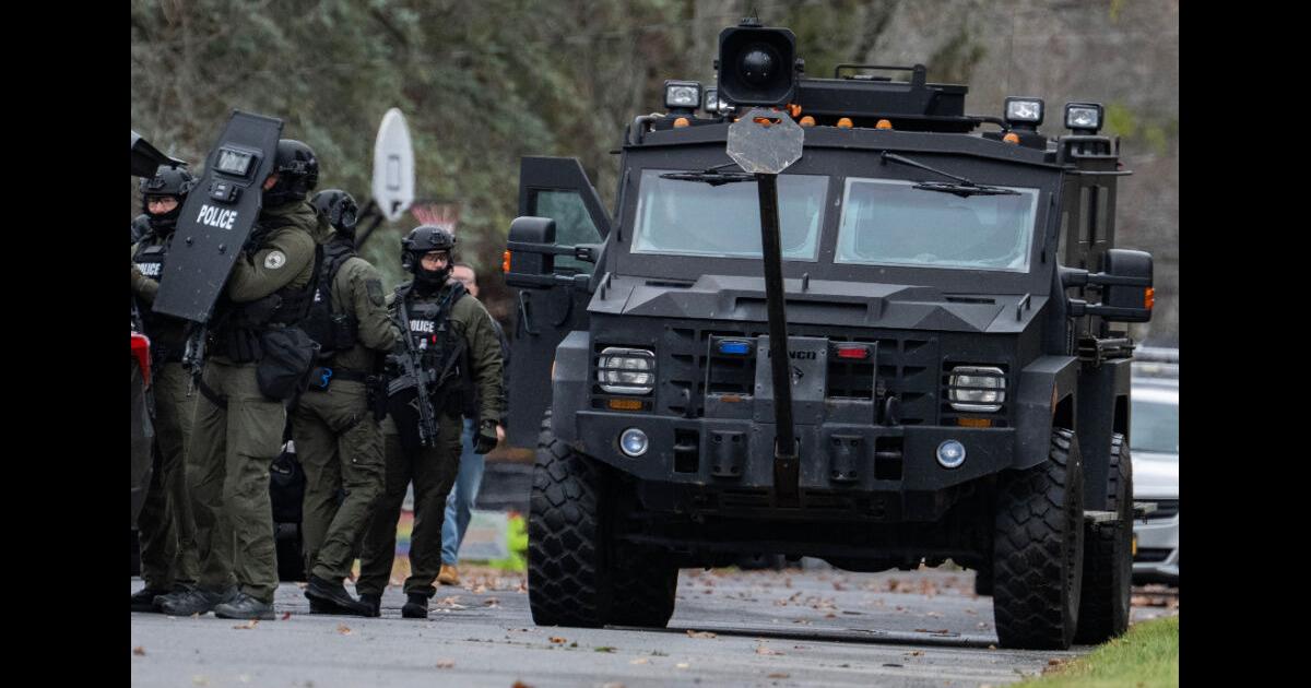 Scotia man charged after Schenectady standoff, police say | Police ...