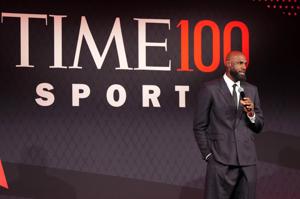 With Heat in pursuit, what will go into LeBron’s decision? ‘I want to compete at a high level’