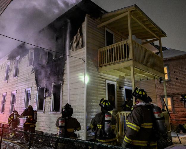 Schenectady firefighters battle Albany Street blaze | Fire ...