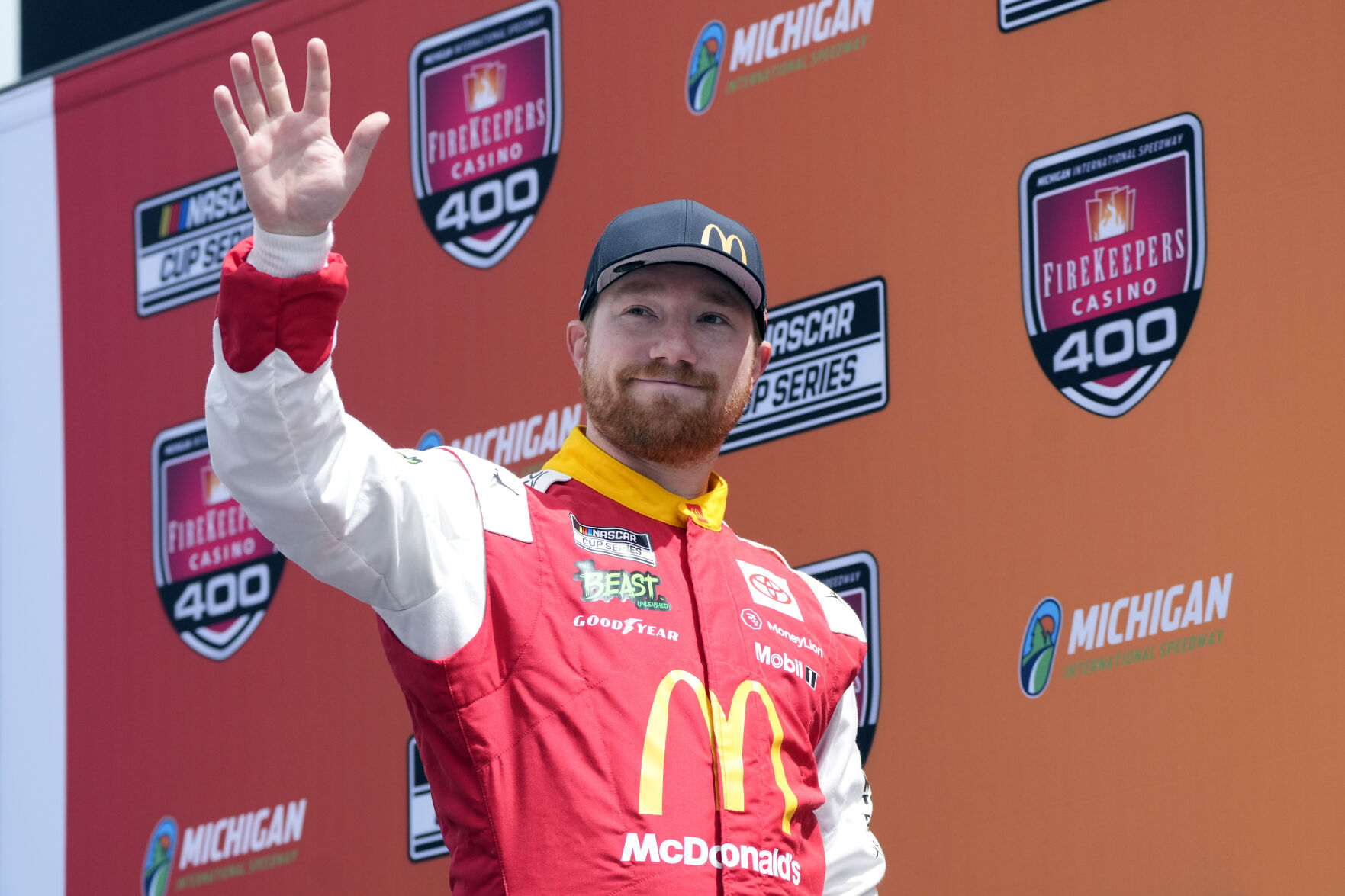 NASCAR Defends Drivers In Cup Series Title Race, Officiating And ...