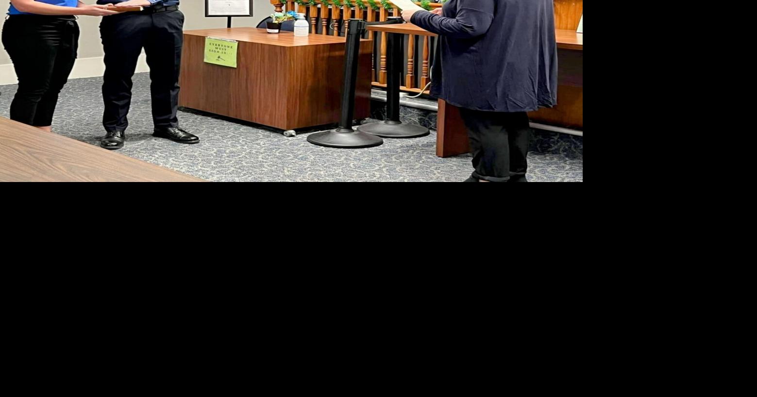 McCulloch takes oath of office in Catskill Greene County