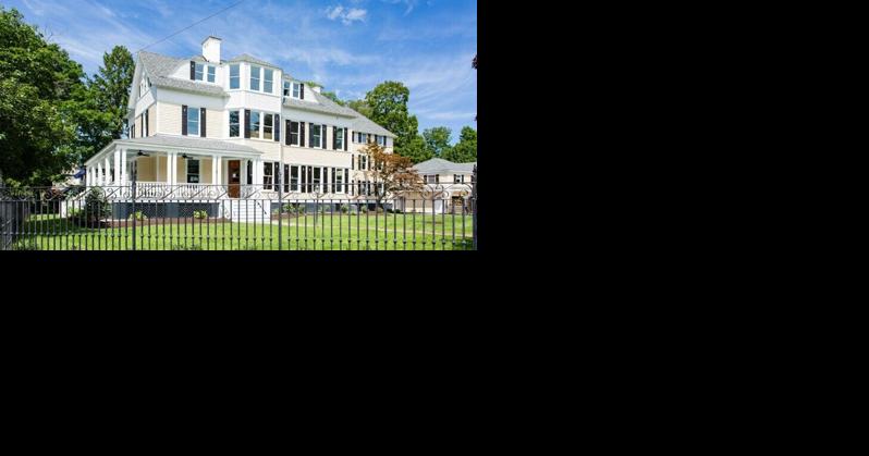 Behold this 11-bedroom mansion on the market for $2.7 million in Saratoga Springs - Vimarsana News