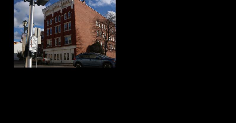 Glove maker to occupy former Leader-Herald building | News - Vimarsana News