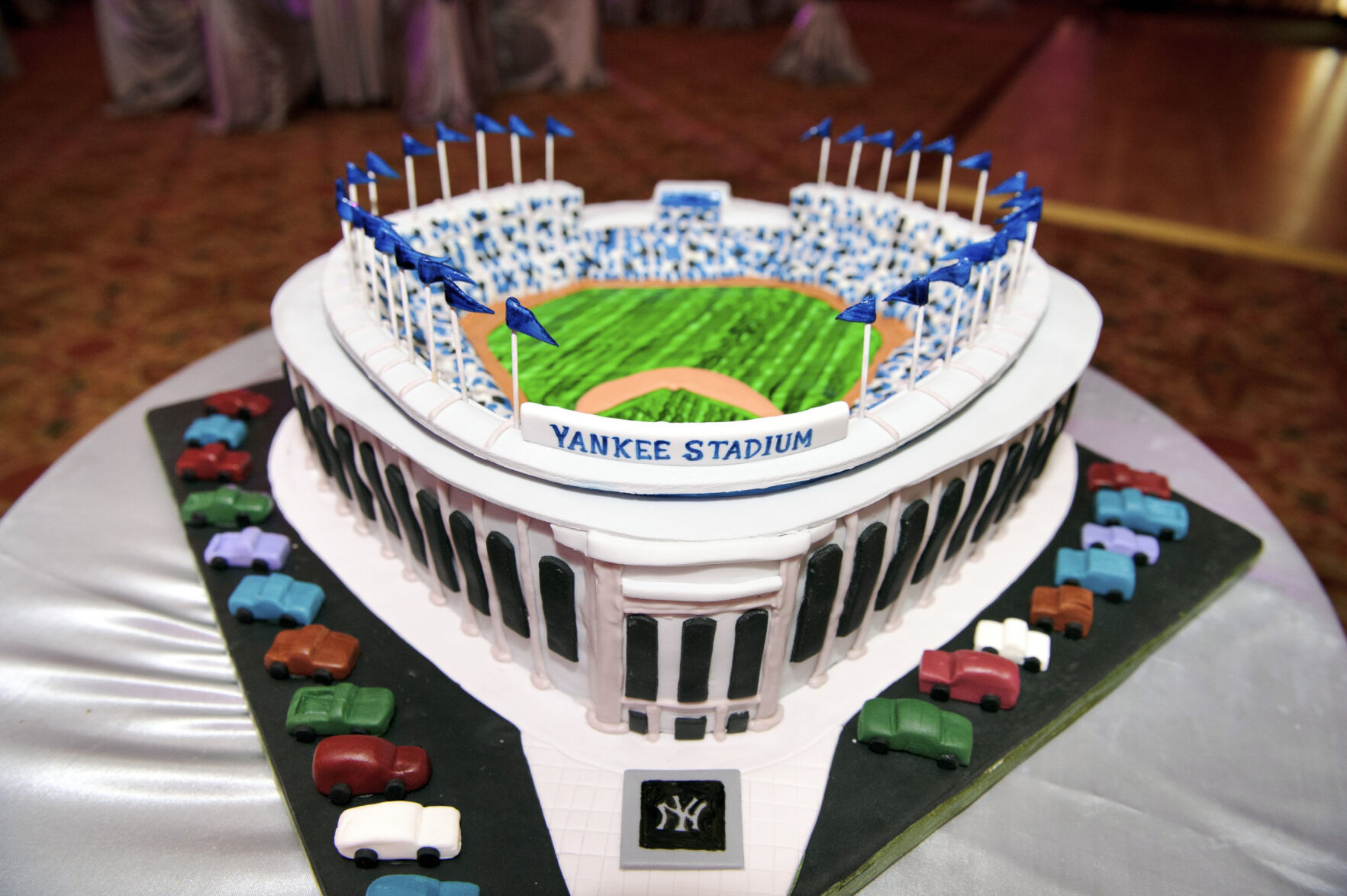 Help With Football Stadium Cake - CakeCentral.com
