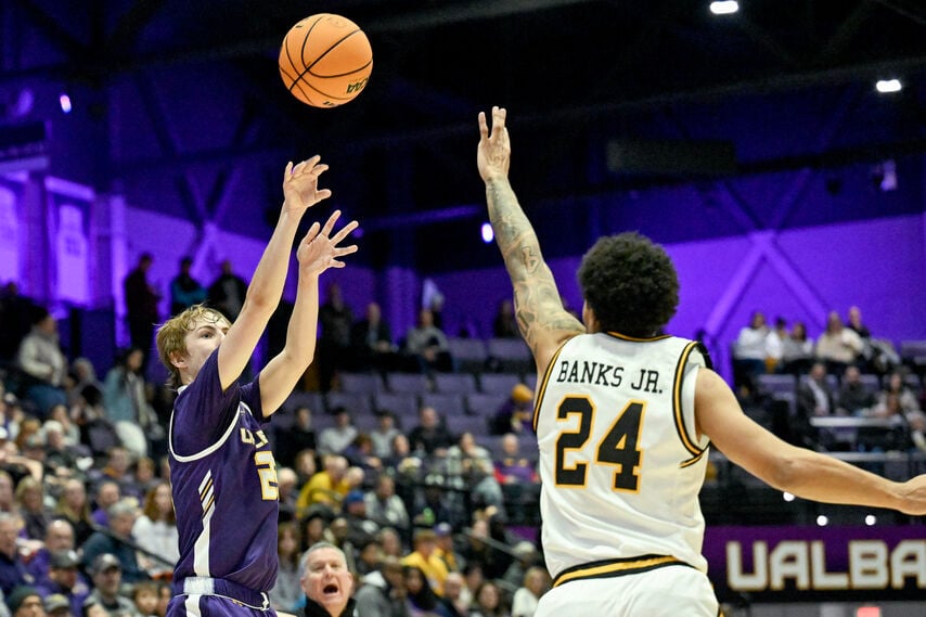 UAlbany men s basketball 2023 24 Great Danes season results