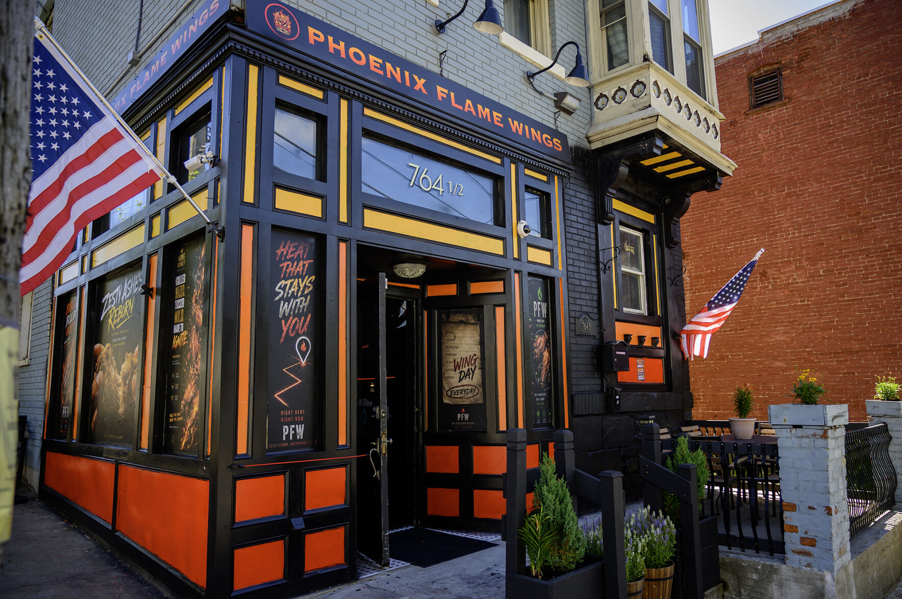 Phoenix Flamed Wings opens in Schenectady | Business