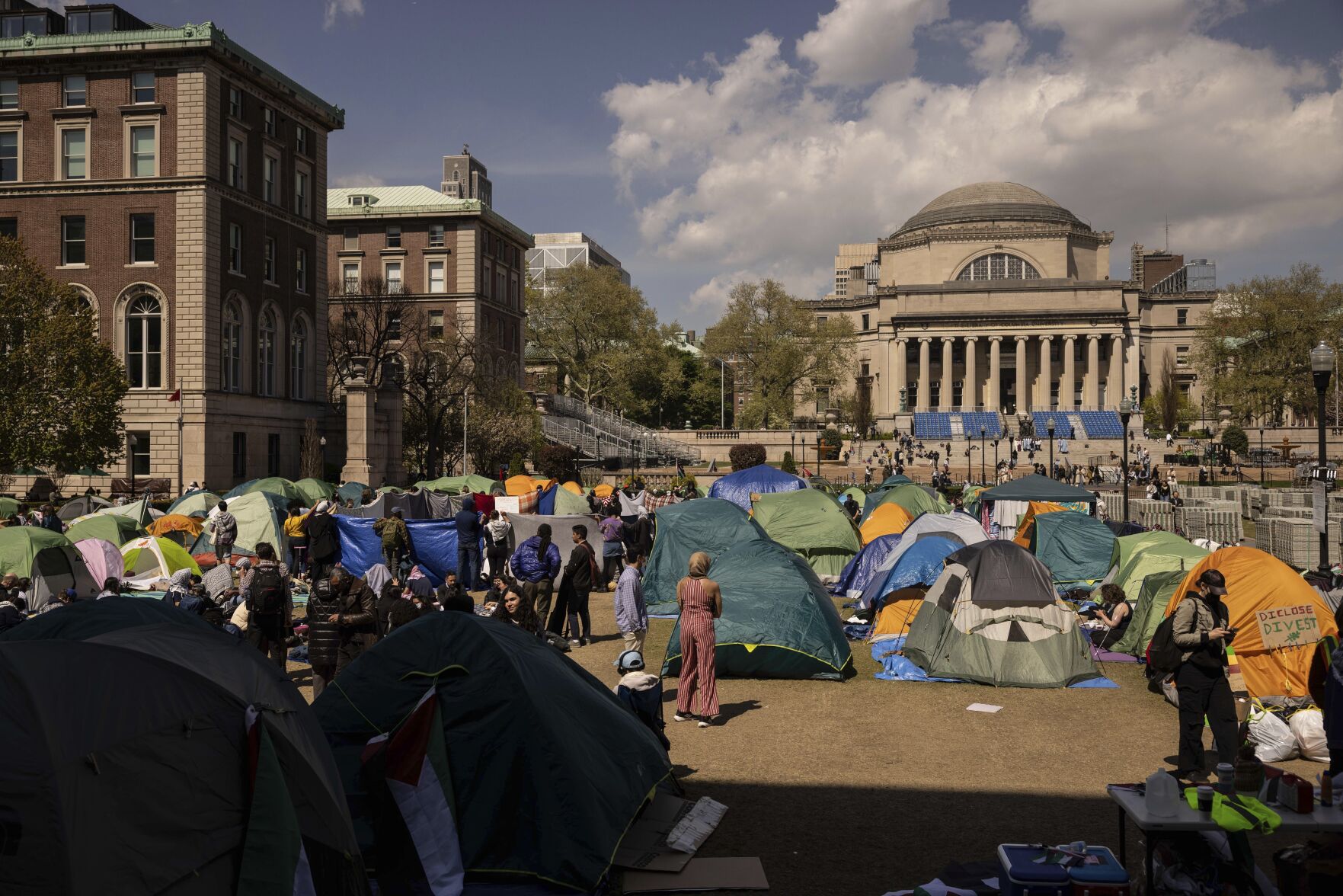 Pro-Israel Professor At Columbia Barred From Campus After Harassing And ...