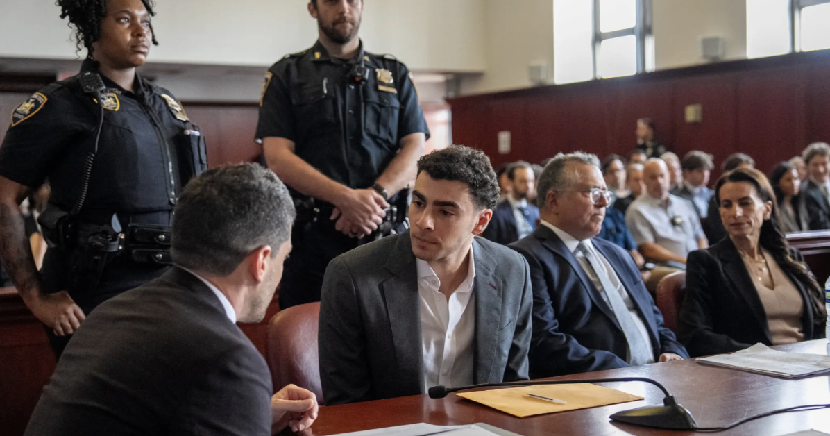 Luigi Mangione is expected to plead guilty in federal court BENJAMIN WEISER, DEVLIN BARRETT and HURUBIE MEKO The New York Times Aug 13, 2026 3 hrs ago