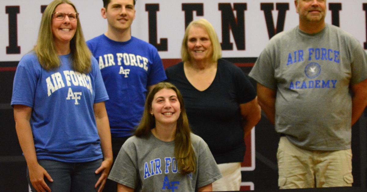 GIRLS' SWIMMING Scotia-Glenville swimmer Percenti ready for US Air Force Academy