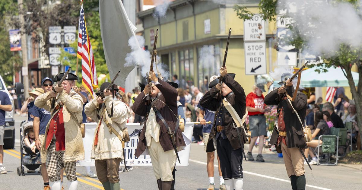 Turning Point battle parade, festival steps off in Schuylerville