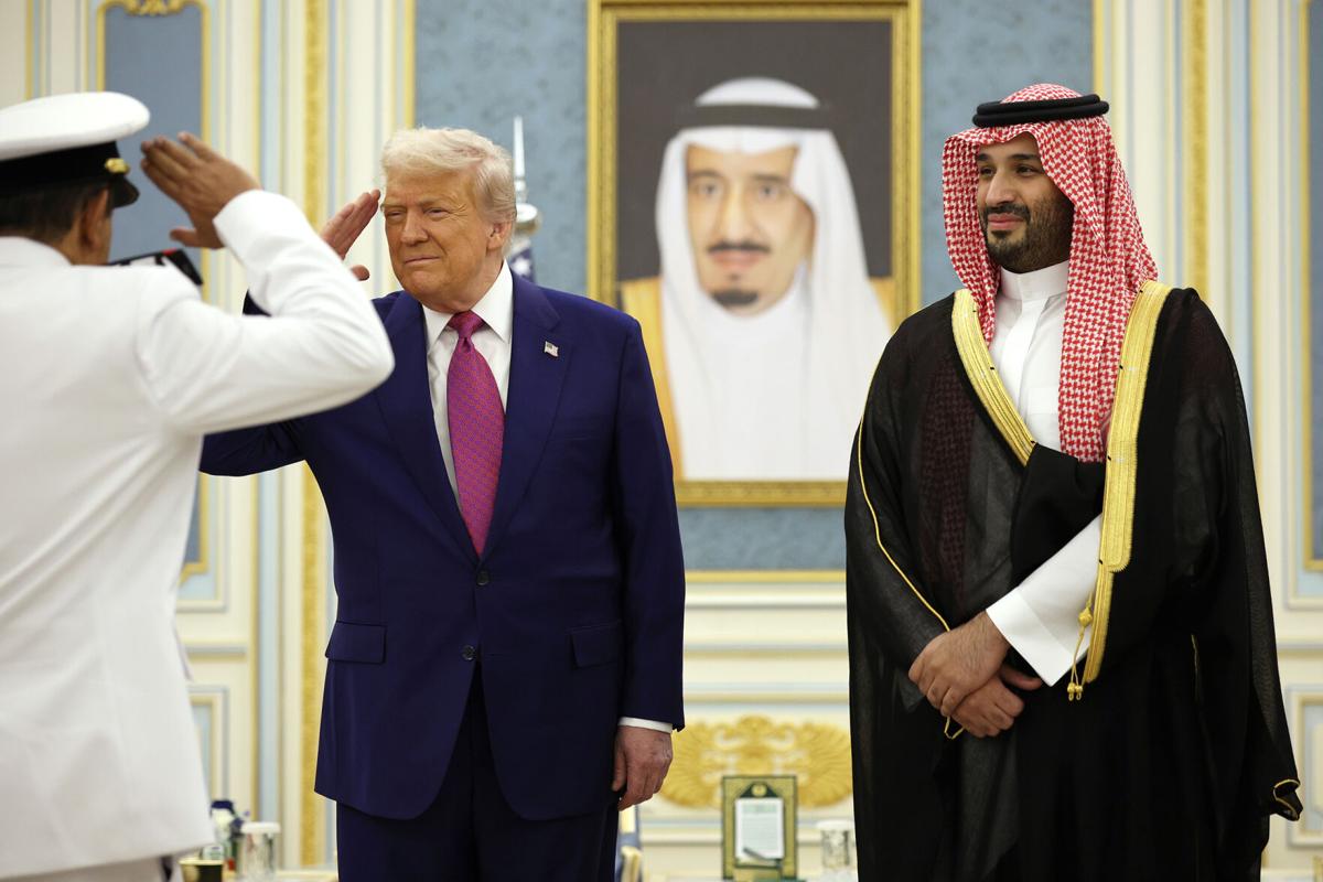 Trump's agenda on Middle East trip: Lots of deals | Tribune | dailygazette.com