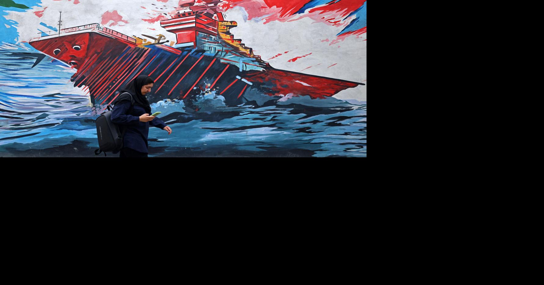 US, Iran escalate attacks as fighting around Strait heats up